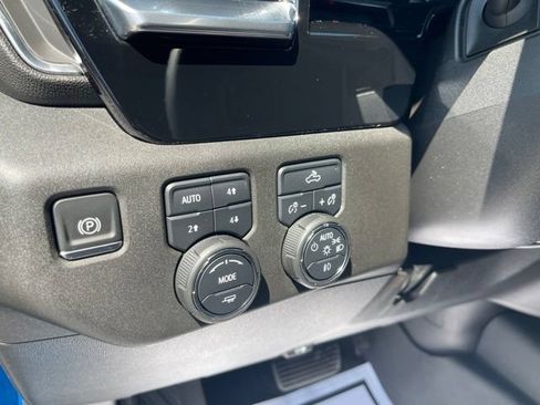 Used 2023 Chevrolet Silverado 1500 RST AWD/4WD image 7