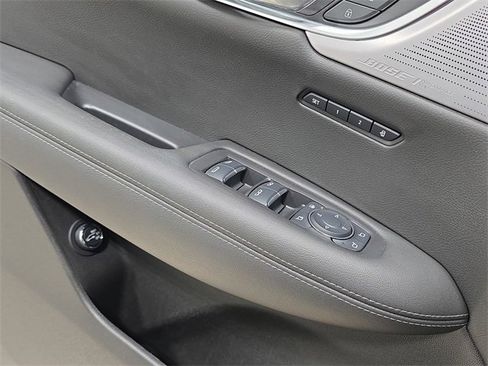 Certified 2023 Cadillac XT6 Sport image 25