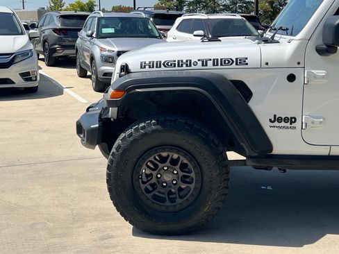 Used 2022 Jeep Wrangler Unlimited Sport AWD/4WD image 7