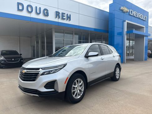 Used 2022 Chevrolet Equinox LT image 1