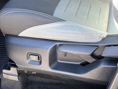 Used 2024 Toyota Tacoma TRD Sport image 26