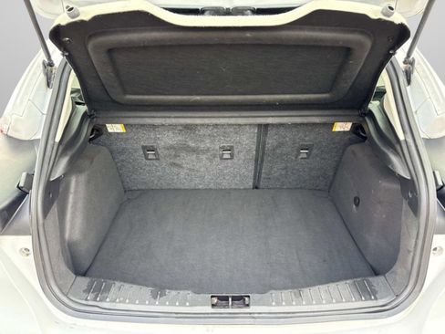 Used 2015 Ford Focus SE FWD image 12