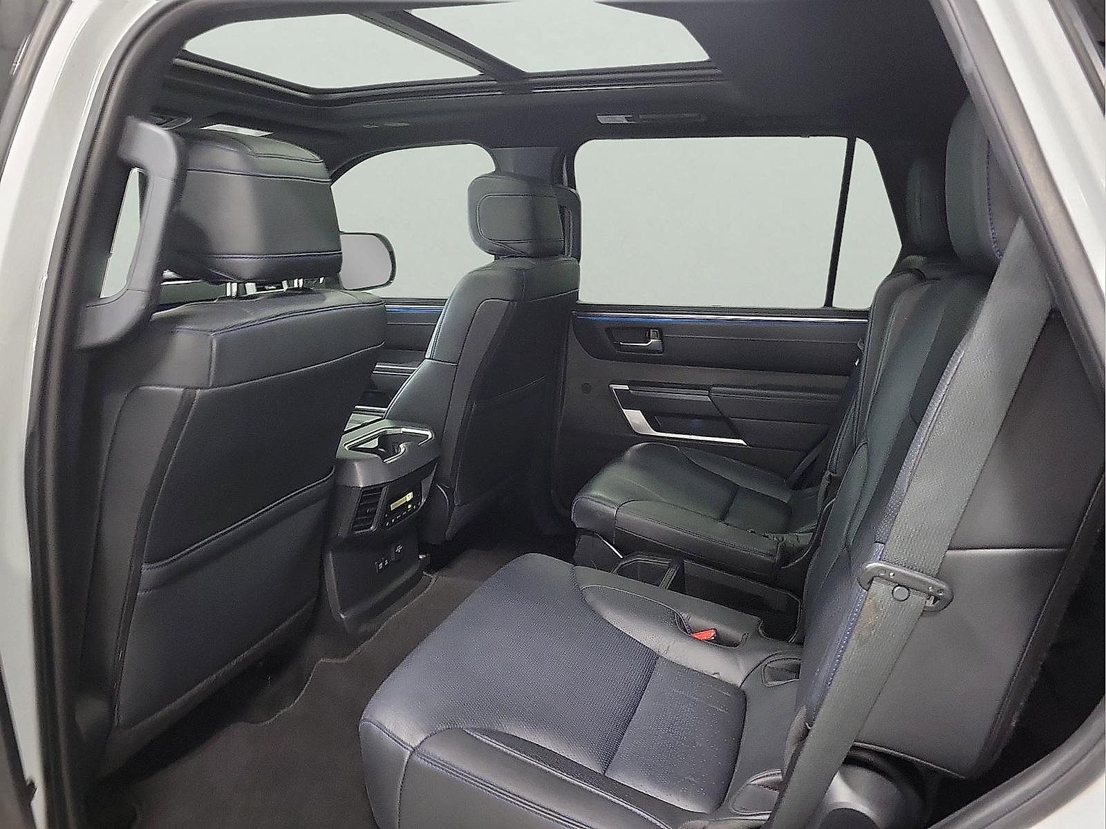 Certified 2023 Toyota Sequoia Platinum AWD/4WD image 9