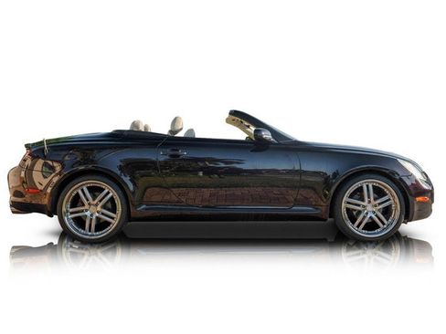 Used 2003 Lexus SC 430 Convertible image 2