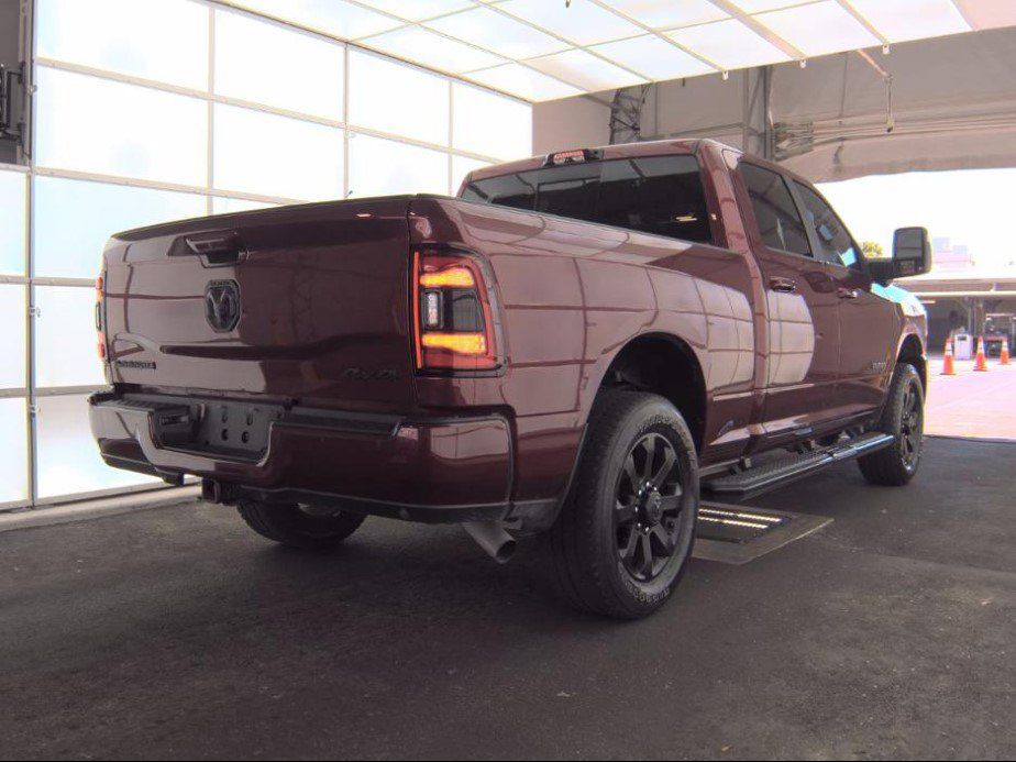 Used 2024 RAM 2500 Laramie w/ Night Edition AWD/4WD image 4