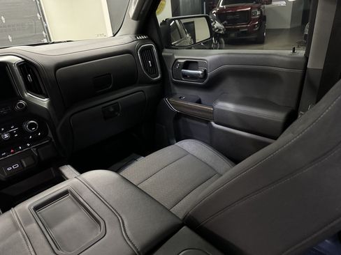 Used 2021 Chevrolet Silverado 1500 RST AWD/4WD image 33
