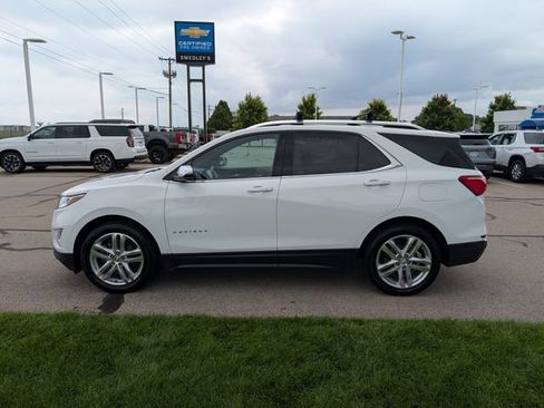Used 2018 Chevrolet Equinox Premier FWD image 10