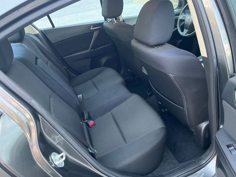 Used 2012 MAZDA MAZDA3 i Touring image 23