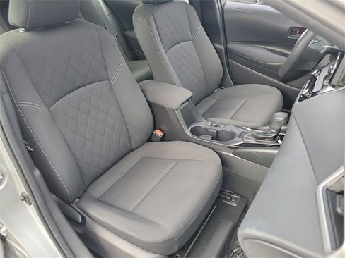 Used 2025 Toyota Corolla LE image 15