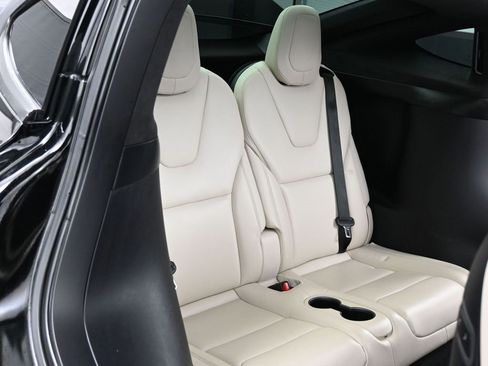 Used 2021 Tesla Model X Long Range image 39