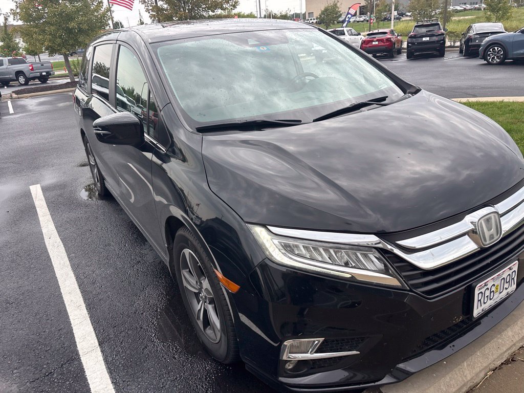 Used 2018 Honda Odyssey Touring image 1