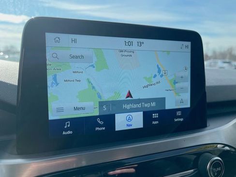 Used 2022 Ford Escape Titanium w/ Class II Trailer Tow Package image 15