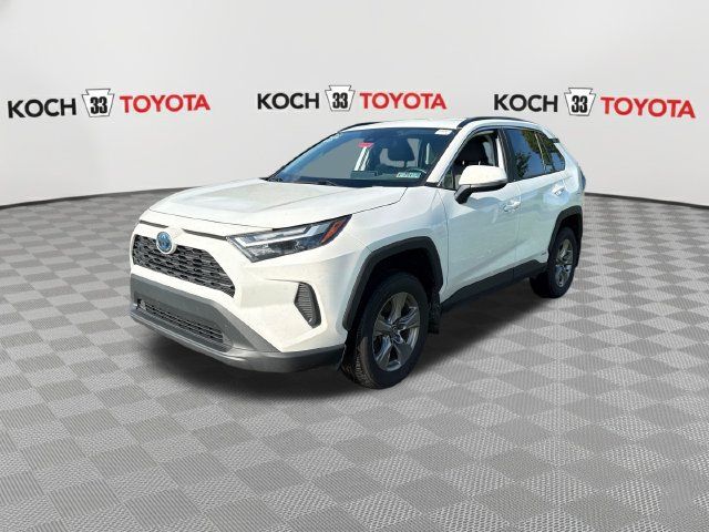 Certified 2024 Toyota RAV4 XLE AWD/4WD image 3