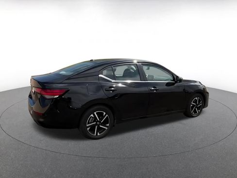 Used 2025 Nissan Sentra SV FWD image 14