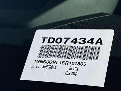 Used 2025 Chevrolet Suburban High Country w/ Sun And Tow Package image 41