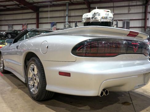 Used 1997 Pontiac Firebird Trans Am image 5