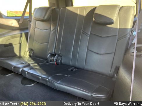 Used 2017 Cadillac Escalade ESV Platinum AWD/4WD image 19