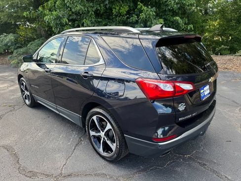 Used 2020 Chevrolet Equinox LT FWD image 3