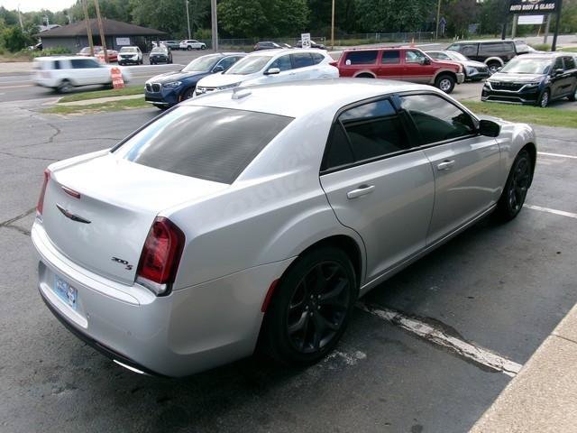 Used 2021 Chrysler 300 S RWD image 6