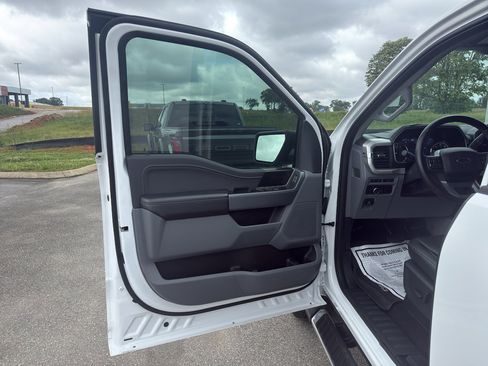 Used 2023 Ford F150 XLT w/ Equipment Group 302A High AWD/4WD image 26
