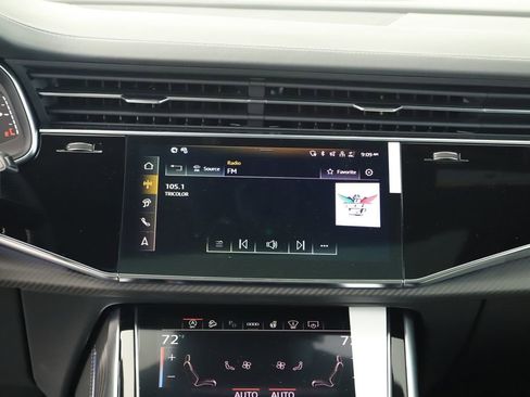 New 2026 Audi RS Q8 performance image 19