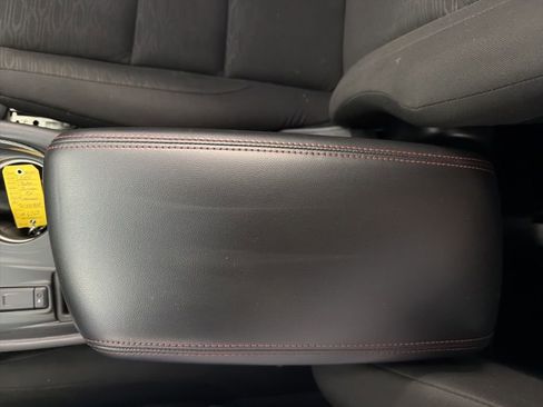 Used 2025 Dodge Durango R/T w/ Blacktop Package AWD/4WD image 12