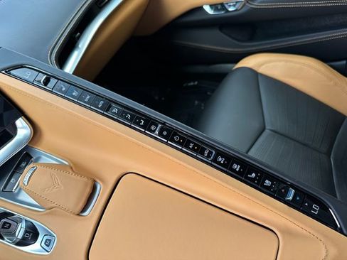 Used 2022 Chevrolet Corvette Stingray w/ Battery Protection Package image 34