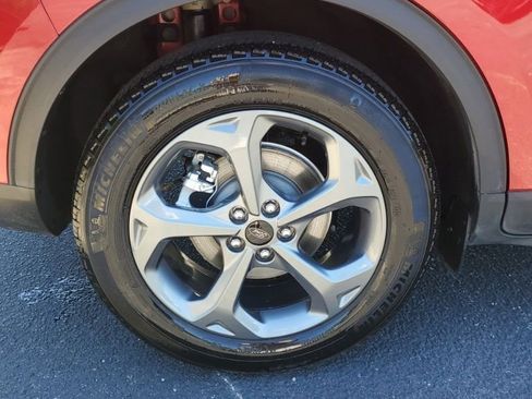 Used 2025 Ford Escape ST-Line FWD image 33