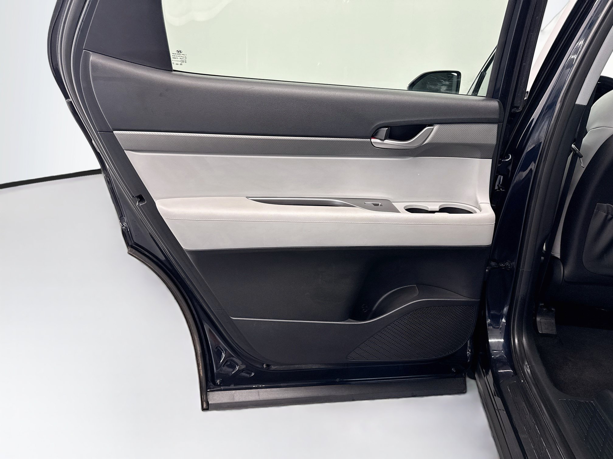 Used 2025 Hyundai Palisade SEL FWD image 27