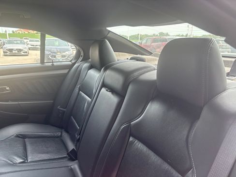 Used 2019 Ford Taurus SEL w/ Equipment Group 201A FWD image 6
