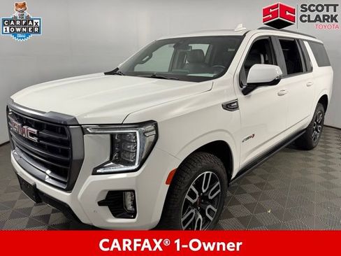 Used 2022 GMC Yukon XL AT4 image 3