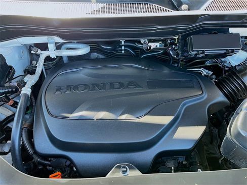 Used 2021 Honda Pilot Special Edition image 31