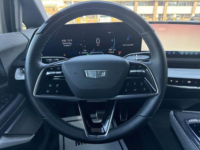 Certified 2025 Cadillac Optiq Luxury 1 AWD/4WD image 35