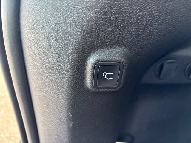 Used 2022 Jeep Cherokee Latitude Lux w/ Sun & Sound Group AWD/4WD image 24