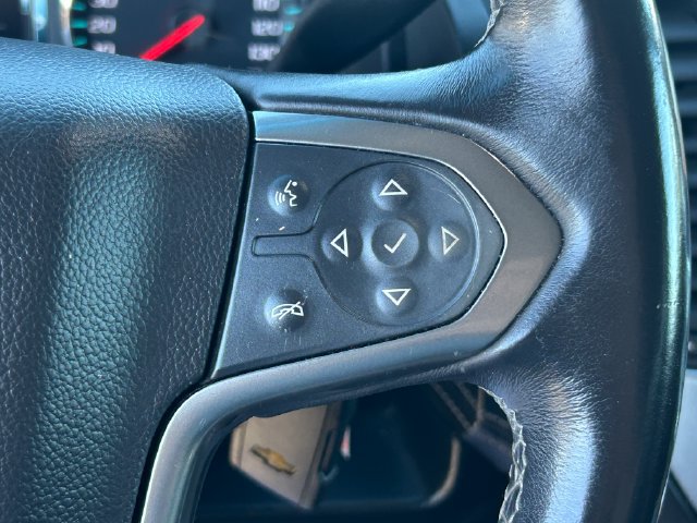 Used 2018 Chevrolet Suburban LT AWD/4WD image 15