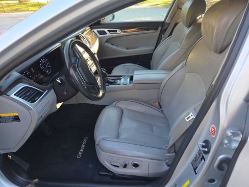 Used 2015 Hyundai Genesis 3.8 w/ Option Group 03 RWD image 19