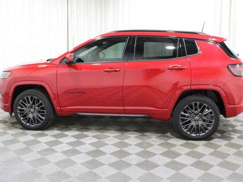 Used 2022 Jeep Compass Limited w/ (RED) Package image 39