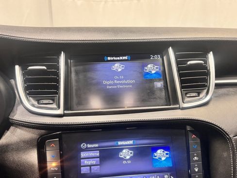 Certified 2024 INFINITI QX50 Luxe image 9