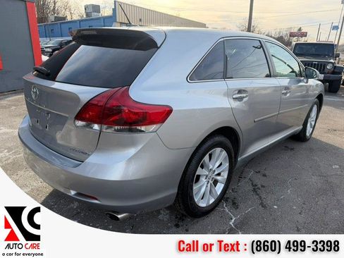 Used 2015 Toyota Venza XLE image 7