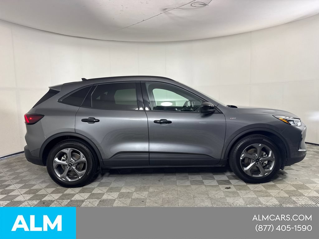 Used 2026 Ford Escape ST-Line FWD image 5
