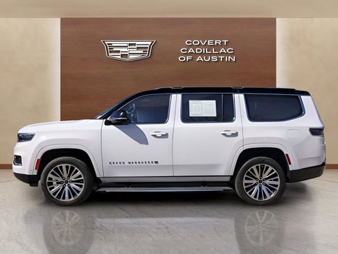 Used 2024 Jeep Grand Wagoneer Series III image 2