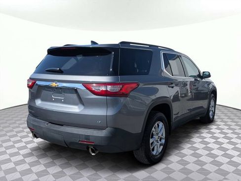 Used 2019 Chevrolet Traverse LT FWD image 3