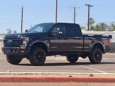 Used 2020 Ford F350 Lariat AWD/4WD image 7