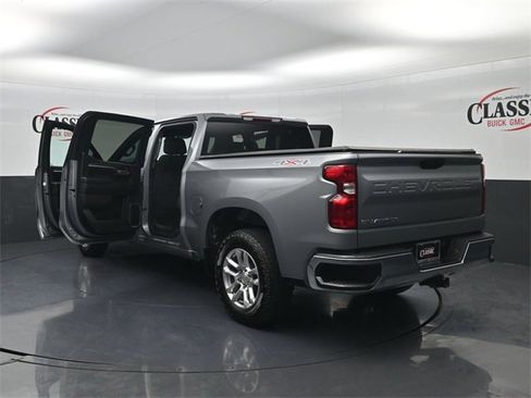 Used 2023 Chevrolet Silverado 1500 LT image 33
