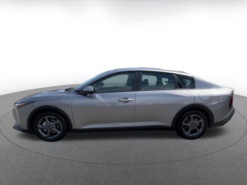 Used 2025 Kia K4 FWD image 9
