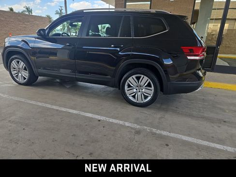 Used 2019 Volkswagen Atlas SE w/ Towing Package AWD/4WD image 6