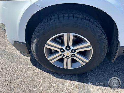 Used 2017 Chevrolet Traverse LT AWD/4WD image 8