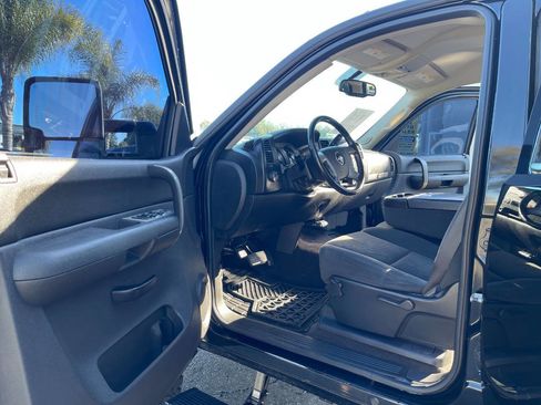 Used 2007 Chevrolet Silverado 2500 LT w/ 1LT Convenience Package image 40