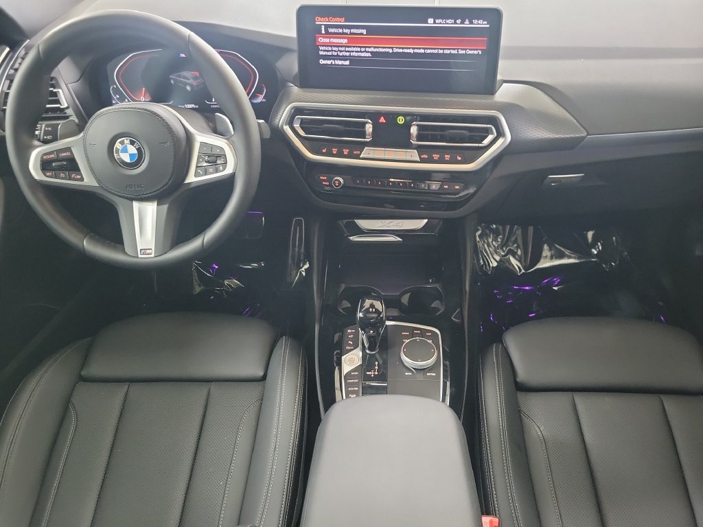 Certified 2024 BMW X4 xDrive30i w/ M Sport Package AWD/4WD image 11