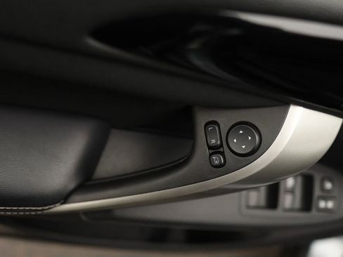 Used 2020 Mitsubishi Eclipse Cross SE image 11